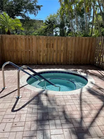6800 Cypress Road Plantation FL 33317