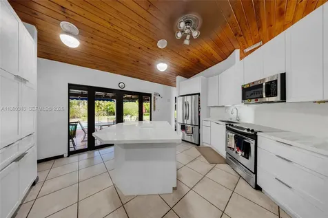 10204 SW 96th Court Miami FL 33176