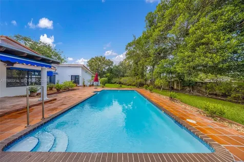 10204 SW 96th Court Miami FL 33176