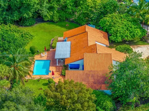 10204 SW 96th Court Miami FL 33176