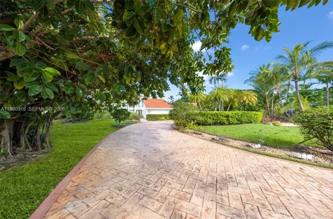 10204 SW 96th Court Miami FL 33176