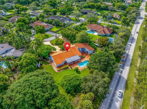10204 SW 96th Court Miami FL 33176