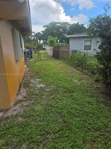 393 Florida Avenue Fort Lauderdale FL 33312