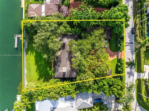 1821 W 27th Street Miami Beach FL 33140