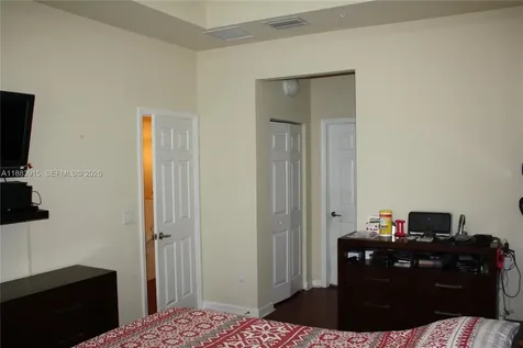 12434 Emerald Creek Manor Plantation FL 33325