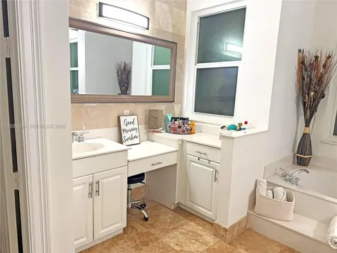18560 SW 44th Street Miramar FL 33029