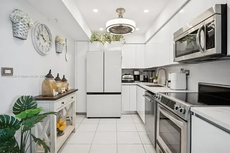 20355 NE 34th Court Aventura FL 33180