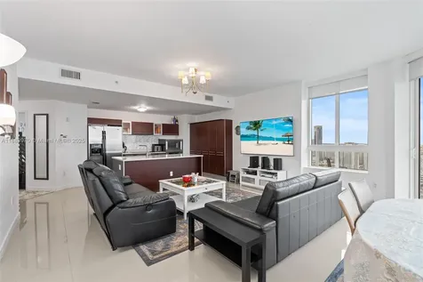 1900 N Bayshore Drive Miami FL 33132