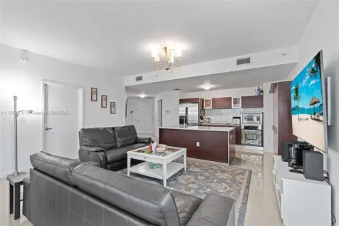1900 N Bayshore Drive Miami FL 33132