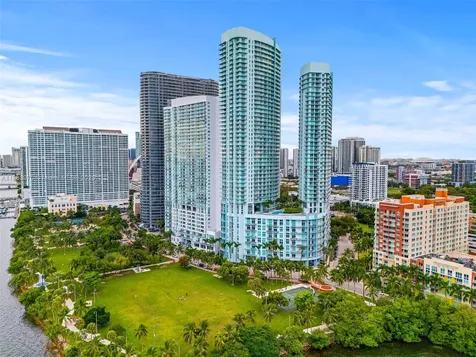 1900 N Bayshore Drive Miami FL 33132