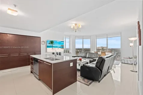 1900 N Bayshore Drive Miami FL 33132