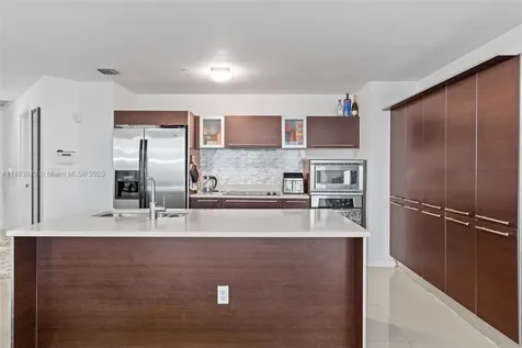 1900 N Bayshore Drive Miami FL 33132