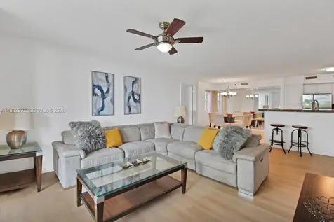 19601 E Country Club Drive Aventura FL 33180