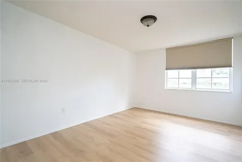 19601 E Country Club Drive Aventura FL 33180