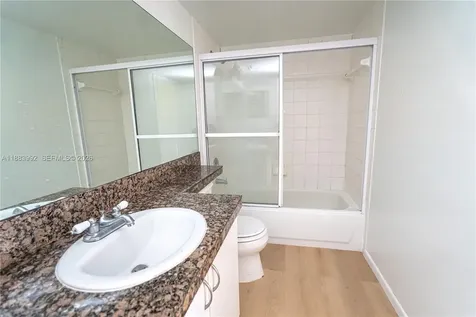 19601 E Country Club Drive Aventura FL 33180