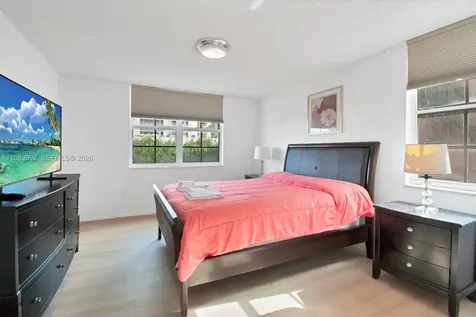 19601 E Country Club Drive Aventura FL 33180
