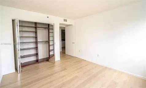 19601 E Country Club Drive Aventura FL 33180