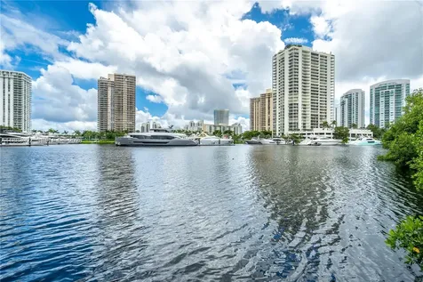 19601 E Country Club Drive Aventura FL 33180