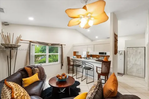 6958 NW Hartney Way Port St. Lucie FL 34983