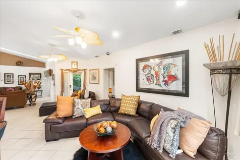 6958 NW Hartney Way Port St. Lucie FL 34983