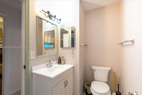 6958 NW Hartney Way Port St. Lucie FL 34983