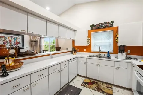 6958 NW Hartney Way Port St. Lucie FL 34983