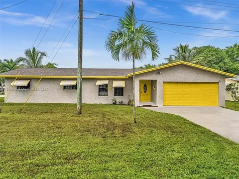 228 SW 5th Avenue Hallandale Beach FL 33009