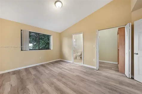 3208 San Remo Circle Homestead FL 33035