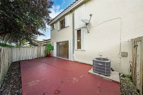 3208 San Remo Circle Homestead FL 33035