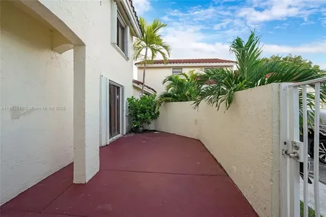 3208 San Remo Circle Homestead FL 33035
