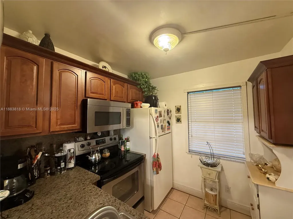 2726 NW 104th Avenue Sunrise FL 33322
