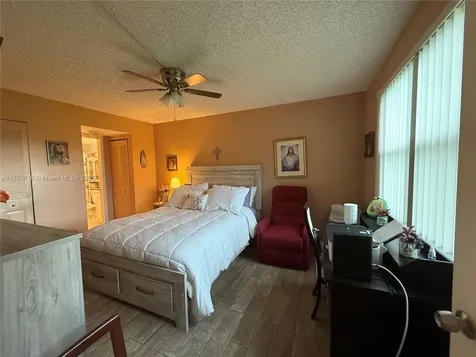 2726 NW 104th Avenue Sunrise FL 33322