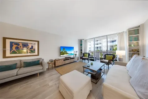 800 West Avenue Miami Beach FL 33139