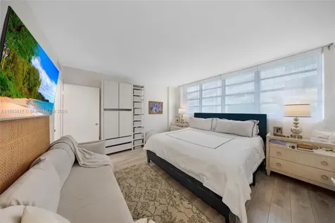 800 West Avenue Miami Beach FL 33139
