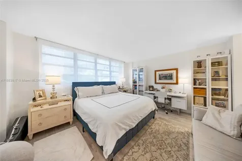 800 West Avenue Miami Beach FL 33139