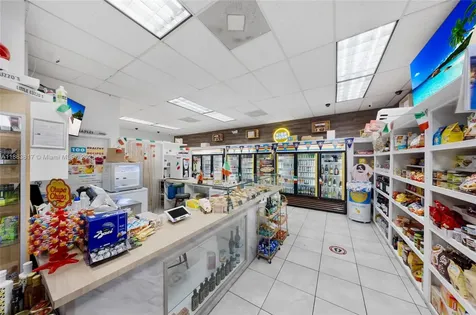 800 West Avenue Miami Beach FL 33139