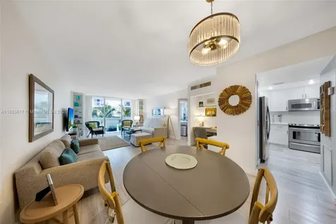 800 West Avenue Miami Beach FL 33139