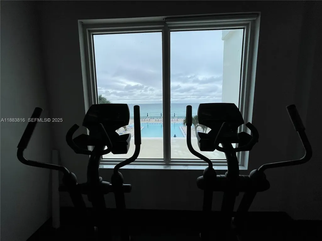 2751 S Ocean Drive Hollywood FL 33019