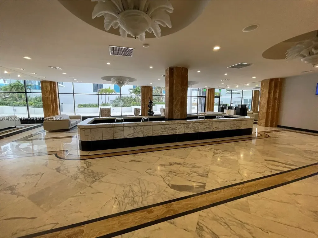 2751 S Ocean Drive Hollywood FL 33019