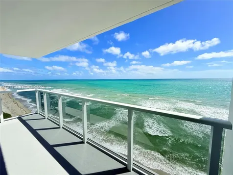 2751 S Ocean Drive Hollywood FL 33019
