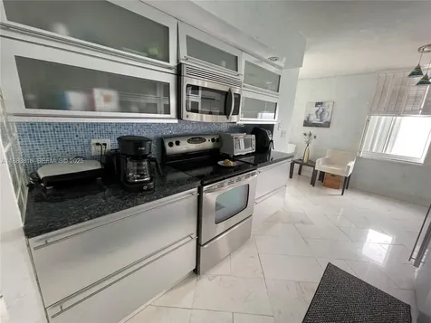 2751 S Ocean Drive Hollywood FL 33019