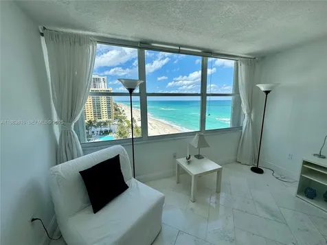 2751 S Ocean Drive Hollywood FL 33019