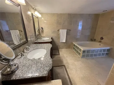 2751 S Ocean Drive Hollywood FL 33019