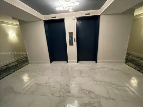 2751 S Ocean Drive Hollywood FL 33019