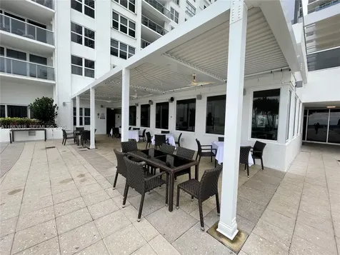 2751 S Ocean Drive Hollywood FL 33019