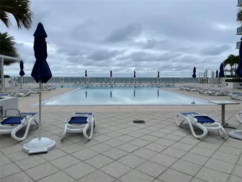 2751 S Ocean Drive Hollywood FL 33019