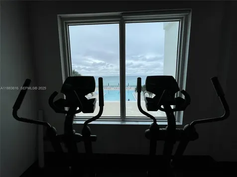 2751 S Ocean Drive Hollywood FL 33019