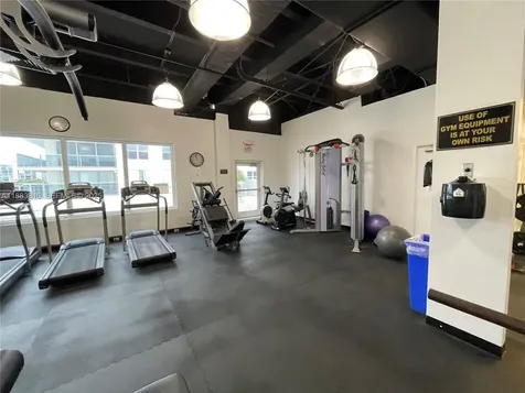 2751 S Ocean Drive Hollywood FL 33019