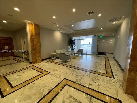 2751 S Ocean Drive Hollywood FL 33019