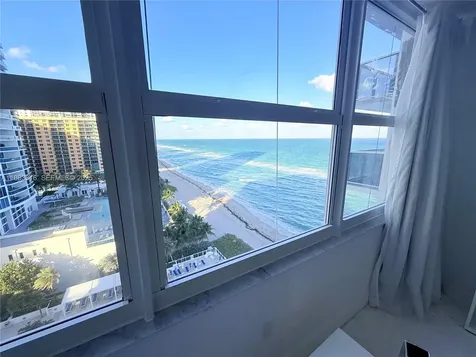 2751 S Ocean Drive Hollywood FL 33019